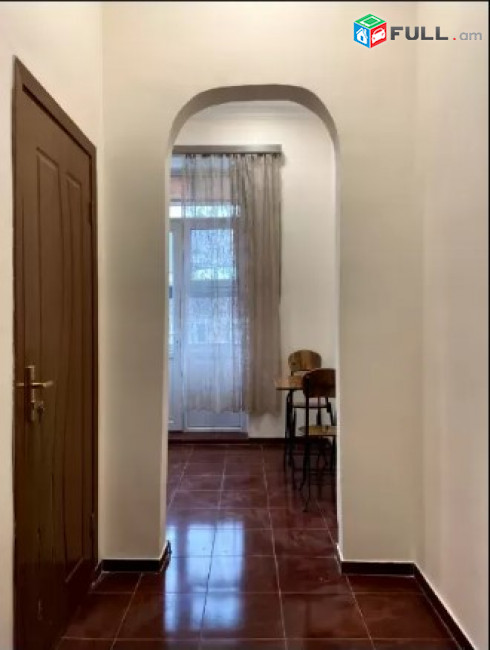 LA07524 Վարձով 1 սենյականոց բնակարան Չարենցի փողոցում 