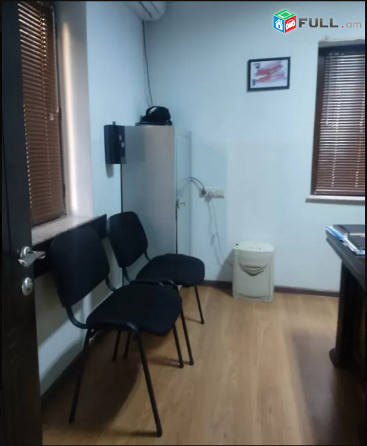 LA07529  Վարձով 50 քմ Գրասենյակային տարածք Ամիրյան փողոցում