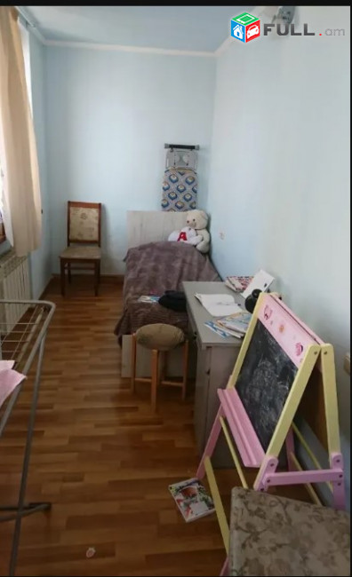 LA07542 Վարձով 3 սենյականոց բնակարան Դավթաշեն 4 թաղամաս