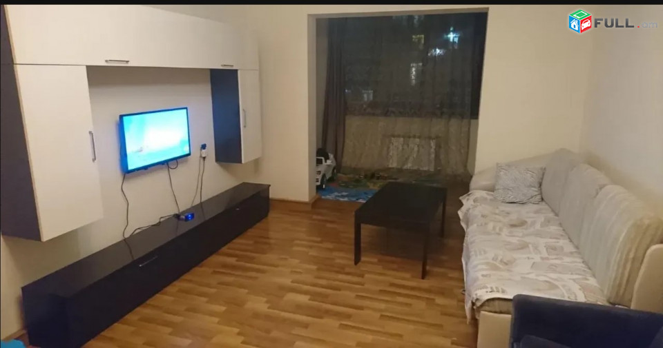 LA07542 Վարձով 3 սենյականոց բնակարան Դավթաշեն 4 թաղամաս