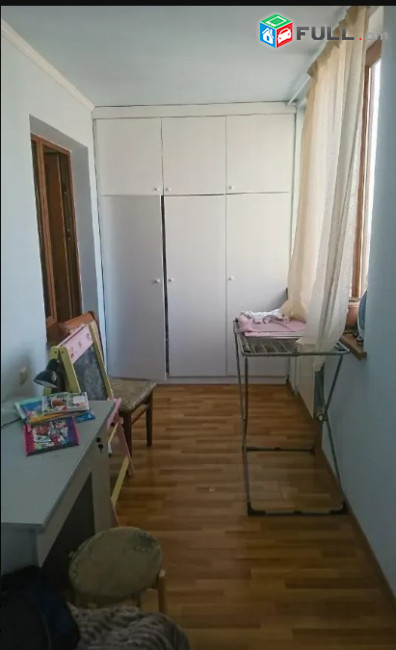 LA07542 Վարձով 3 սենյականոց բնակարան Դավթաշեն 4 թաղամաս