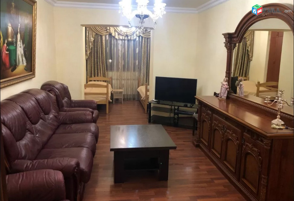 LA07556 Վարձով 2 սենյականոց բնակարան Փափազյան փողոցում 