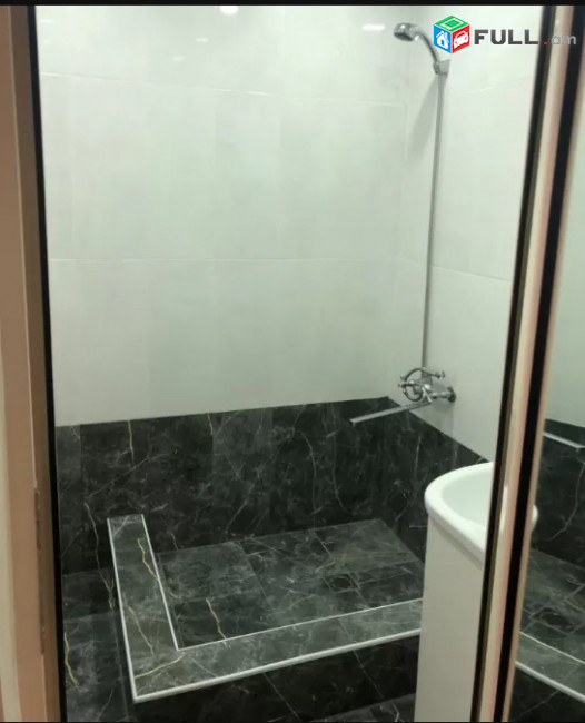 LA07596 Վարձով 3 սենյականոց բնակարան Տիգրան Պետրոսյան Դավիթաշեն 3 թաղամաս 
