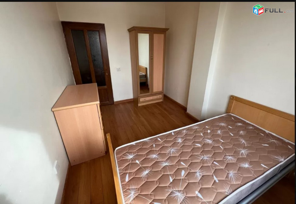 LA07598 Վարձով 3 սենյականոց բնակարան Կոմիտաս , Վաղարշյան խաչմերուկի հարևանությամբ