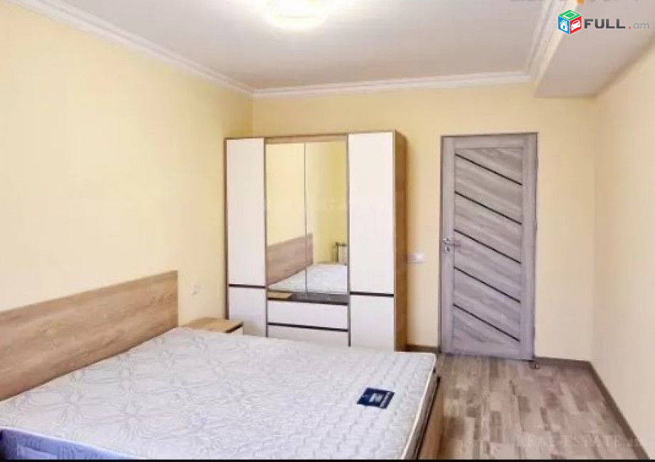 LA07717 Վարձով 4 սենյականոց բնակարան Վրացյան փողոցում 