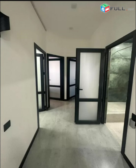 LA07780 Վարձով 4 սենյականոց բնակարան Արղության փողոց , նորակառույց շենք