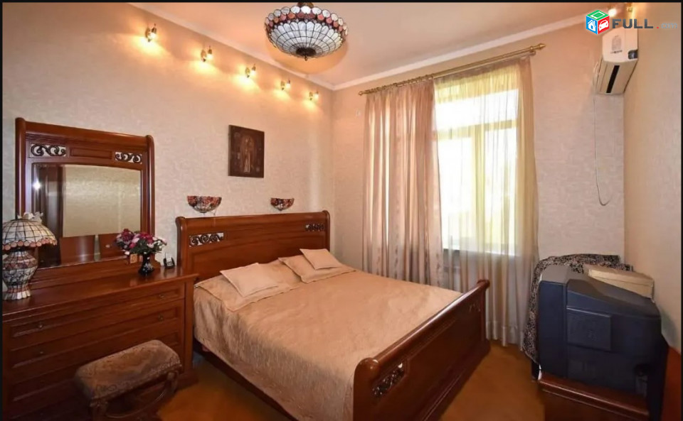 LA07782 Վարձով 3 սենյականոց բնակարան Մաշտոցի պողոտայում 