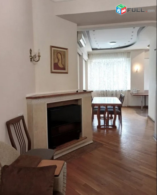 LA07799 Վարձով 3 սենյականոց բնակարան Վարդանանց փողոցում 