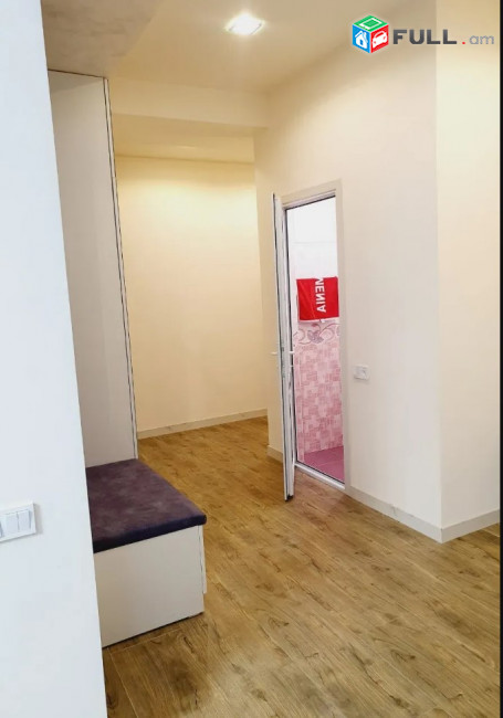 LA07822 Վարձով 4 սենյականոց բնակարն Ծիծեռնակաբերդի խճուղի , Դալմա