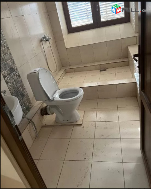 LA07847 Վարձով 146 քմ . տարածք Կոմիտասի պողոտա , Վաղարշյան  խաչմերուկի մոտ