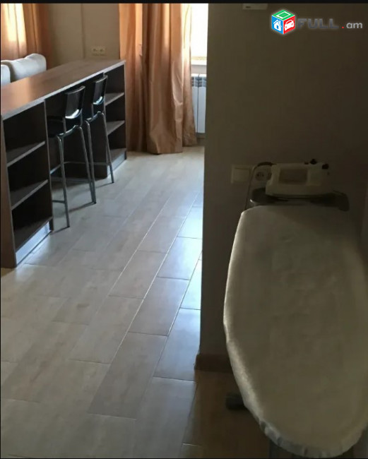 LA07848 Օրավարձով 2 սենյականոց բնակարան Գյուլբենկյան փողոցում 