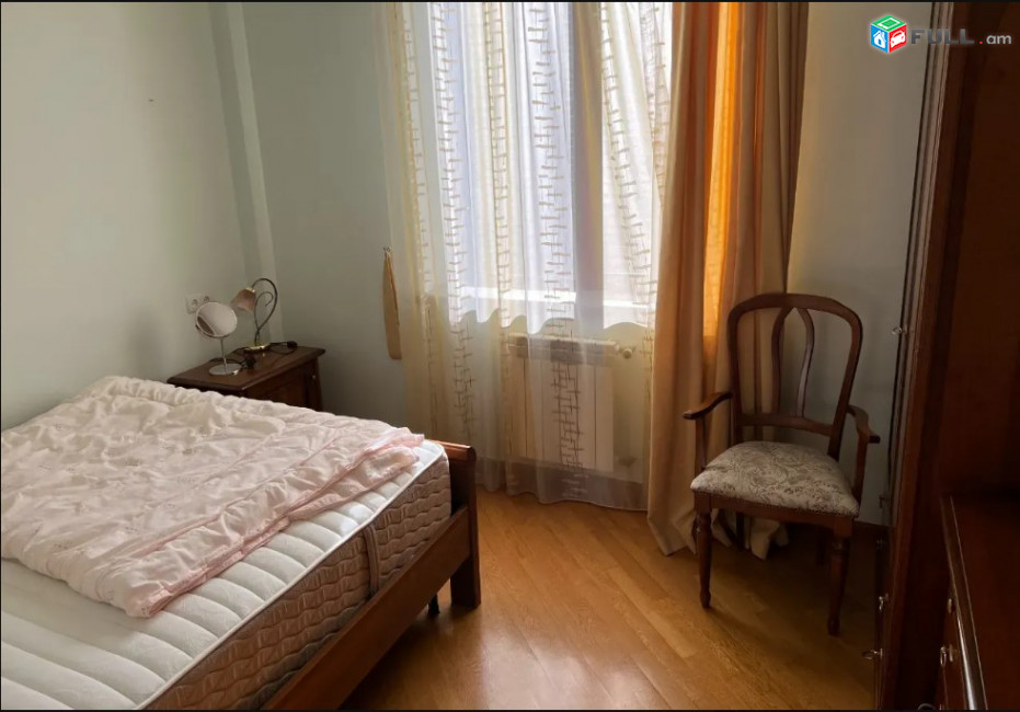 LA07875 Վարձով 2 սենյականոց բնակարան Վարդանանց փողոց , նորակառույց շենք 