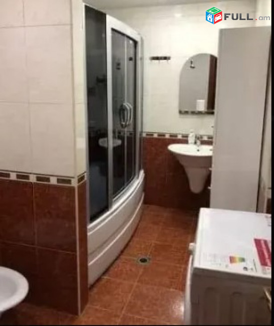 LA07875 Վարձով 2 սենյականոց բնակարան Վարդանանց փողոց , նորակառույց շենք 