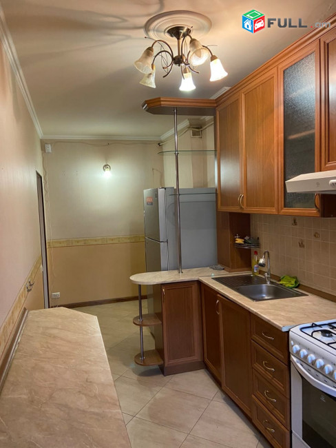 LA07852 Վարձով 3 սենյականոց բնակարան Դավթաշեն  1 թաղամաս 