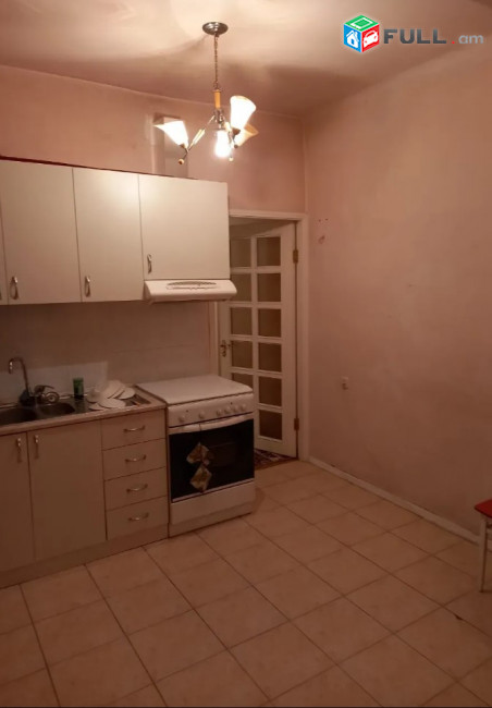 LA07891 Վարձով 3  սենյականոց բնակարան Մոնումենտ  , Ֆիզմաթի դպրոցի մոտ