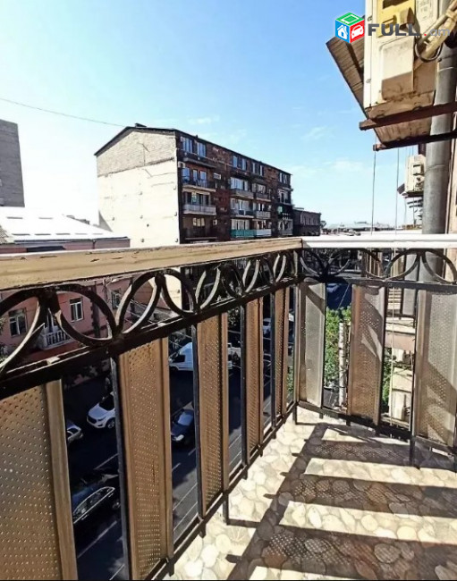 LA07893 Վարձով 2 սենյականոց բնակարան Նալբանդյան փողոցում 
