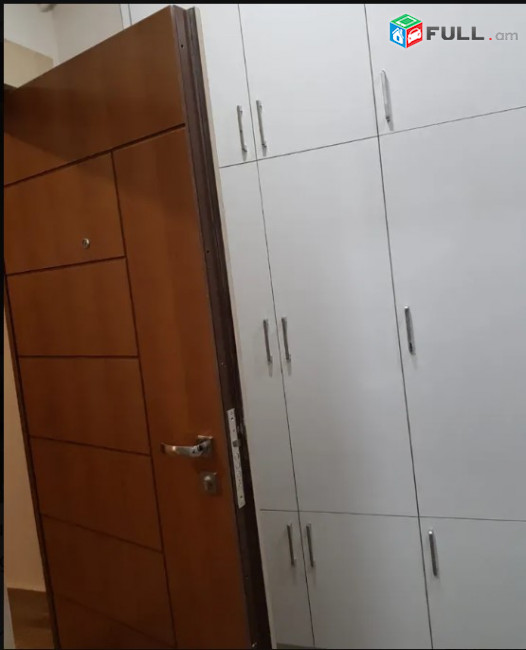 LA07905 Վարձով 2 սենյականոց բնակարան Վերին Անտառային փողոց , նորակառույց շենքում 