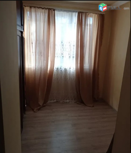 LA07923 Վարձով 2 սենյականովց բնակարան Եղբայրության փողոց , 3 Մաս