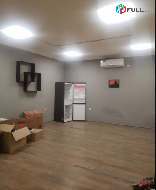 LA07942 Վարձով  135 ք.մ. բազմաֆունկցիոնալ գույք կենտրոնում Դալմայ առևտրի կենտրոնի մոտ 