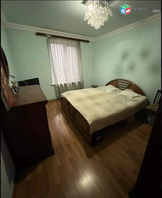 LA07954 Վարձով 2 սենյականոց բնակարան Եղիշե Թադևոսյան փողոցում