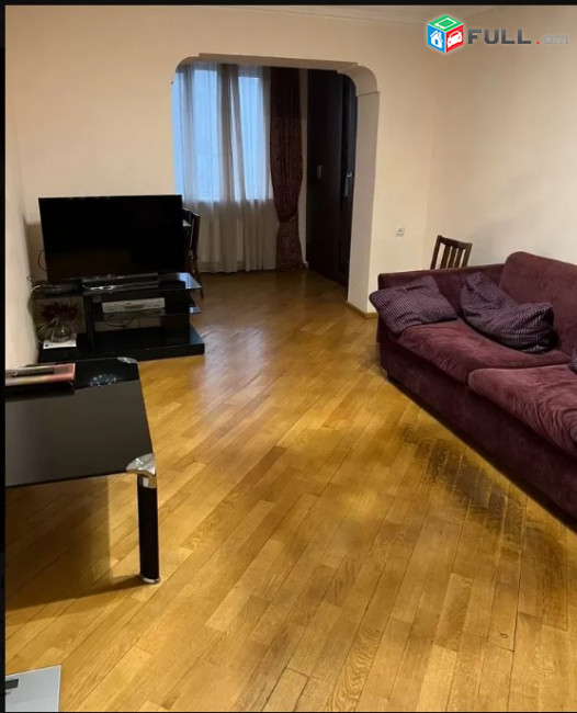 LA07954 Վարձով 2 սենյականոց բնակարան Եղիշե Թադևոսյան փողոցում