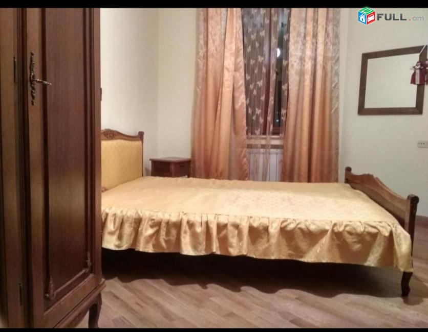 LA08000 Վարձով 8 սենյականոց  4 հարկանի առանձնատուն Սոսեի փողոց