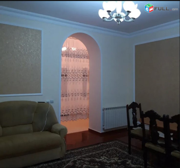 LA08009 Վարձով 3 սենյականոց բնակարան Շիրվանզադե փողոցում 