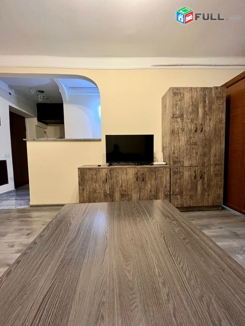 LA08012 Օրավարձով 1 ս . 2 դարձրած բնակարան Գրիգոր Լուսավորիչ փողոցում 