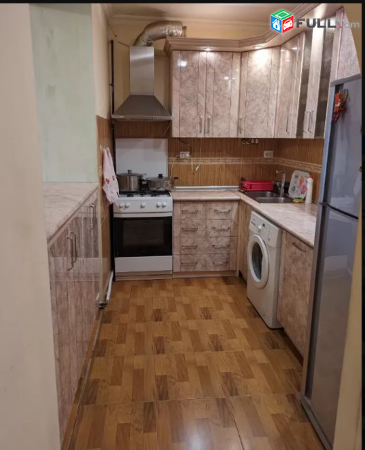LA08026 Վարձով 2 սենյականոց բնակարան Նանսենի փողոցում