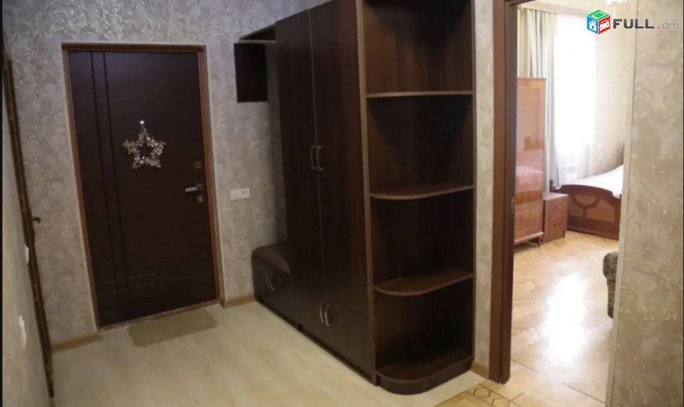 LA08027 Վարձով 2 հարկանի 8 սենյականոց առանձնատուն Արաբկիր Թավրիզյան փողոցում 