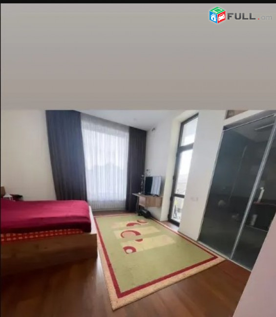 LA08033 Վարձով 5 սենյականոց 2 հարկանի քարե տուն  Ավան առինջի Պարույր Սևակի փողոցում