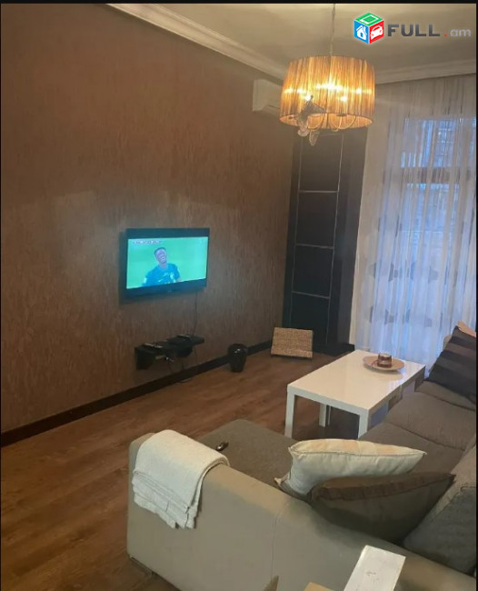 LA08041 Վարձով 3 սենյականոց բնակարան Սայաթ Նովա ,  նորակառույց շենք