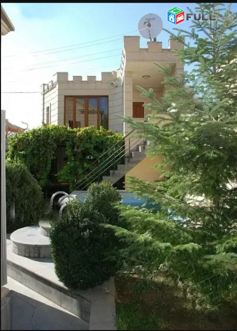 LA08071 Վարձով  2 հարկանի 7 սենյականոց առանձնատուն Արմենակ Արմենակյան փողոցում