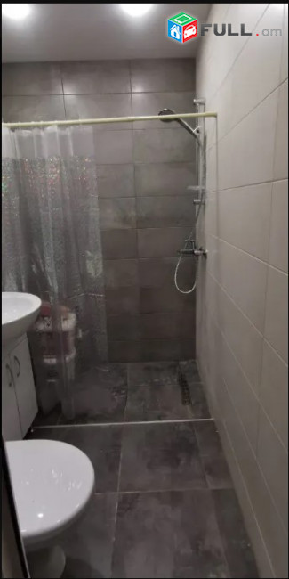 LA08088 Վարձով 2 սենյականոց բնակարան Քաջազնունի փողոցում 