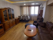 LA08094 Վարձով 3 սենյականոց բնակարան Ագաթանգեղոս փողոց , Ռոսսիայի հարևանությամբ