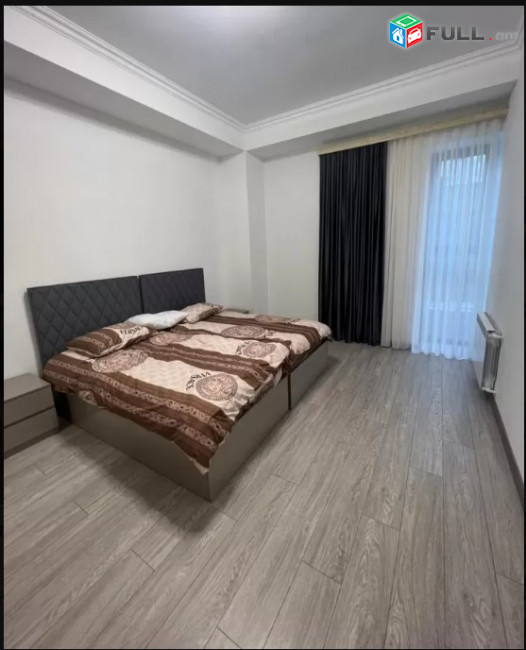 LA08164 Վարձով 4 սենյականոց բնակարան  Նիկոլ Դուման փողոց  նորակառույց շենքում