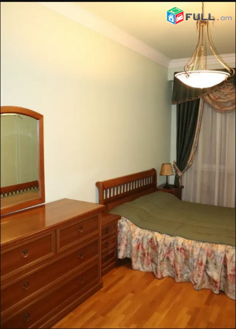 LA08163 Վարձով 4 սենյականոց բնակարան  Բայրոնի փողոց , նորակառույց շենքում