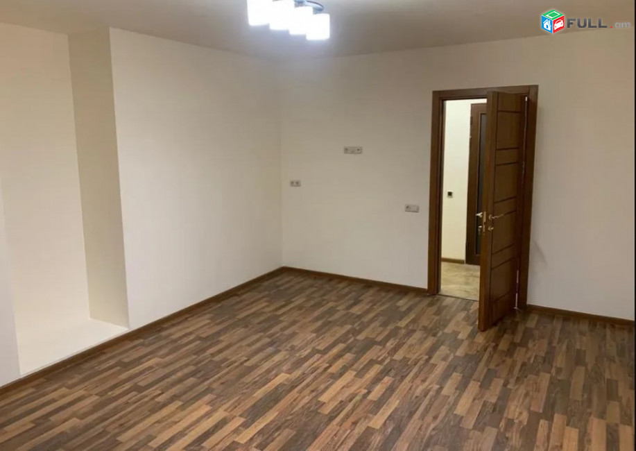 LA08223 Վարձով 90 քմ. գրասենյակային տարածք Լեռ Կամսար , Ամերիկյան համալսարանի մոտ
