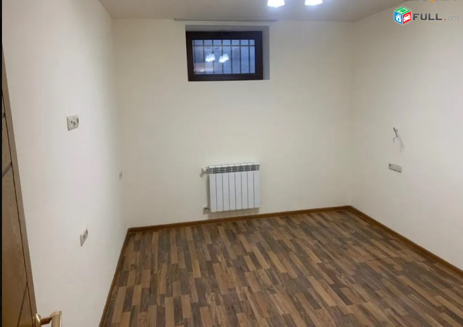 LA08223 Վարձով 90 քմ. գրասենյակային տարածք Լեռ Կամսար , Ամերիկյան համալսարանի մոտ