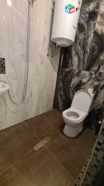 LA08258 Վարձով 90 քմ տարածք Լենինգրադյան փողոց , Համալիրի դիմաց