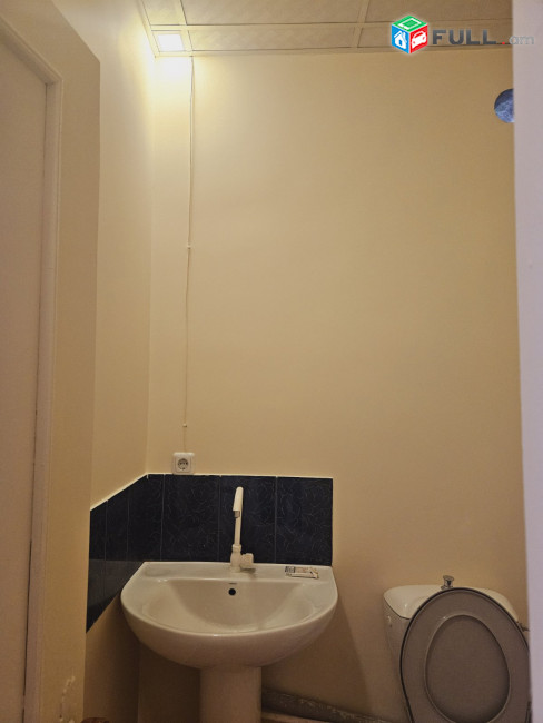 LA08272 Վարձով 90 քմ տարածք Էրեբունի փողոցում