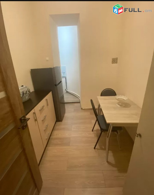LA08289 Վարձով 2 սենյականոց բնակարան Գարեգին Նժդեհ,  հրապարակ մոտ