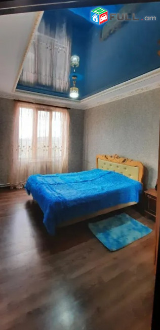 LA08288 Վարձով 3 սենյականոց բնակարան Բրյուսովի փողոց , Կենտրոն