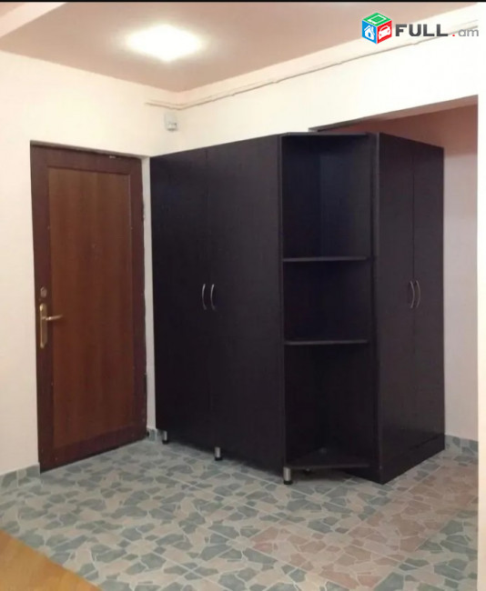 LA08293 Վարձով 2 սենյականոց բնակարան Ամիրյան փողոցում
