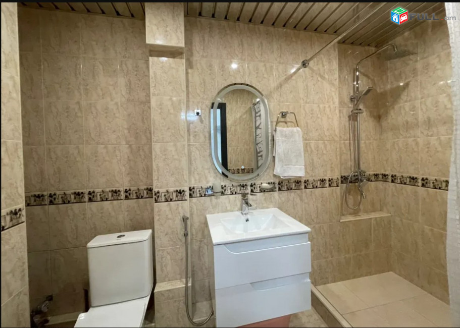 LA08308 Վարձով 2 սենյականոց բնակարան Խորենացի փողոց , Ոսկու շուկայի մոտ