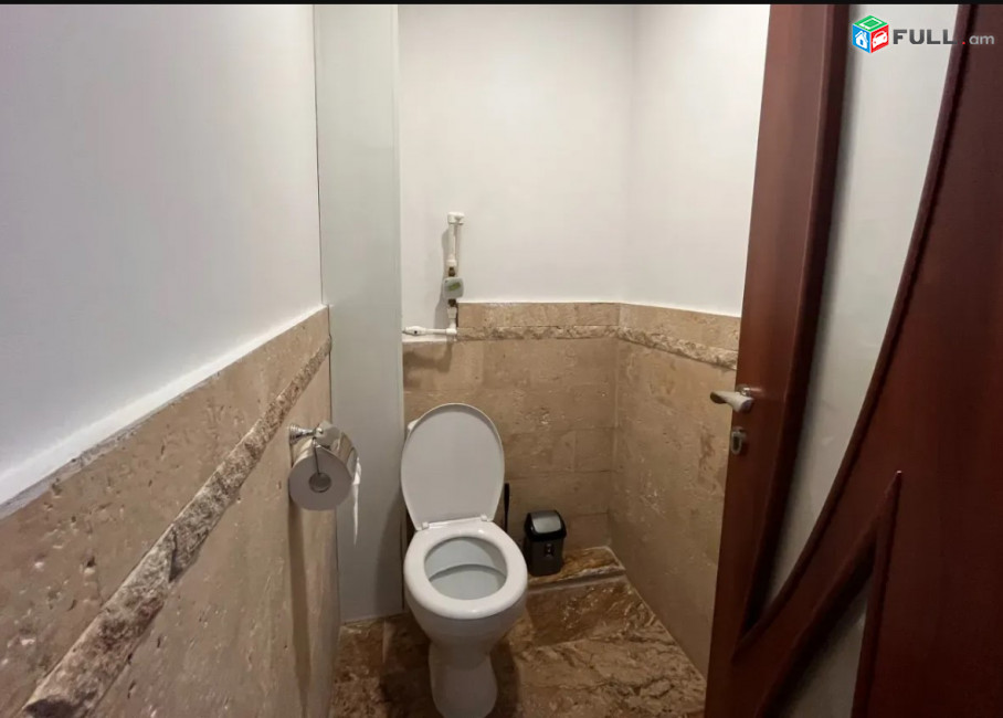 LA08315 Վարձով 3 սենյականոց բնակարան Հրաչյա Քոչար փողոցում