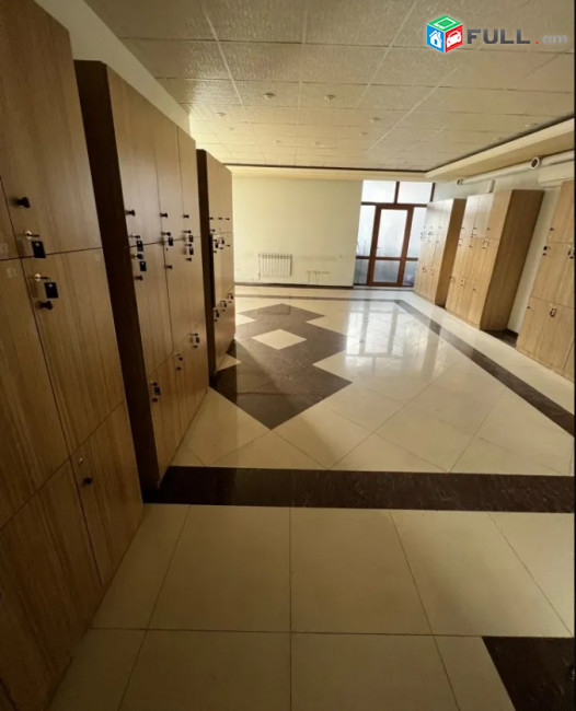 LA08325 Վարձով 100քմ.  բազմաֆունկցիոնալ գույք Վահրամ Փափազյան փողոցում Արաբկիրում