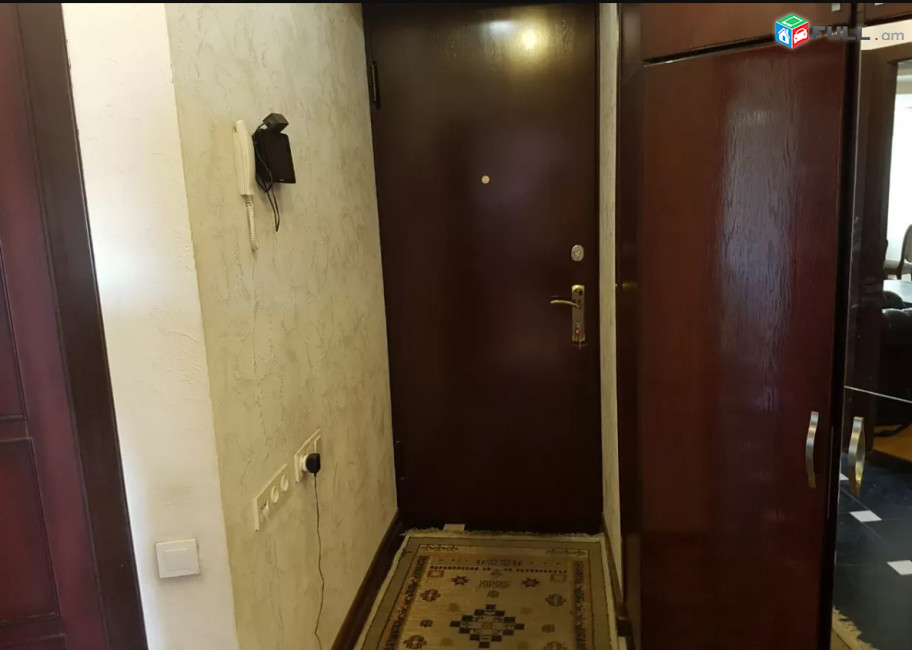 LA08334 Վարձով 4 սենյականոց բնակարան Եղիշե Թադևոսյան փողոց, Էվիկա սուպերմարկետի մոտ