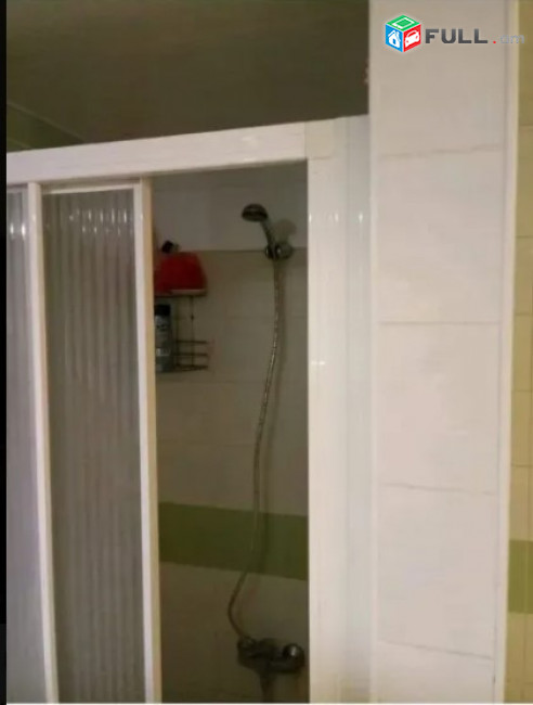 LA08335 Վարձով 3 սենյականոց բնակարան Սիմոն Վրացյանի փողոցում