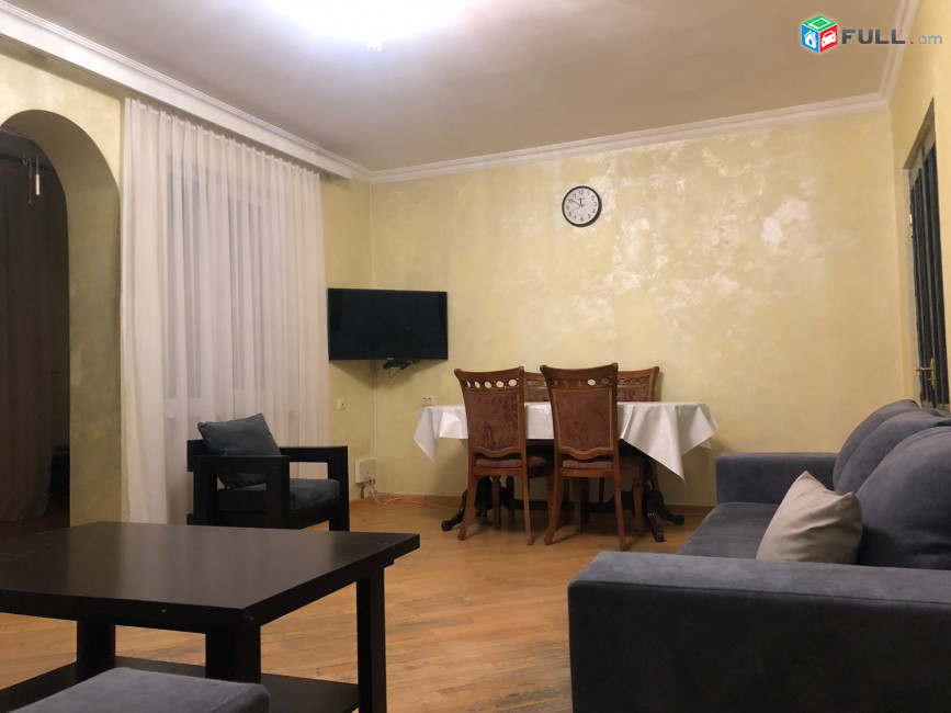 LA08360 Վարձով 4 սենյականոց բնակարան Մամիկոնյանց փողոցում 